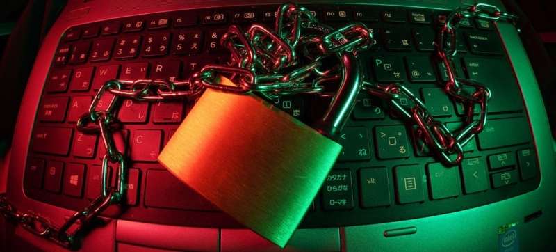 Шестьдесят пять стран подписали Конвенцию ООН против киберпреступности